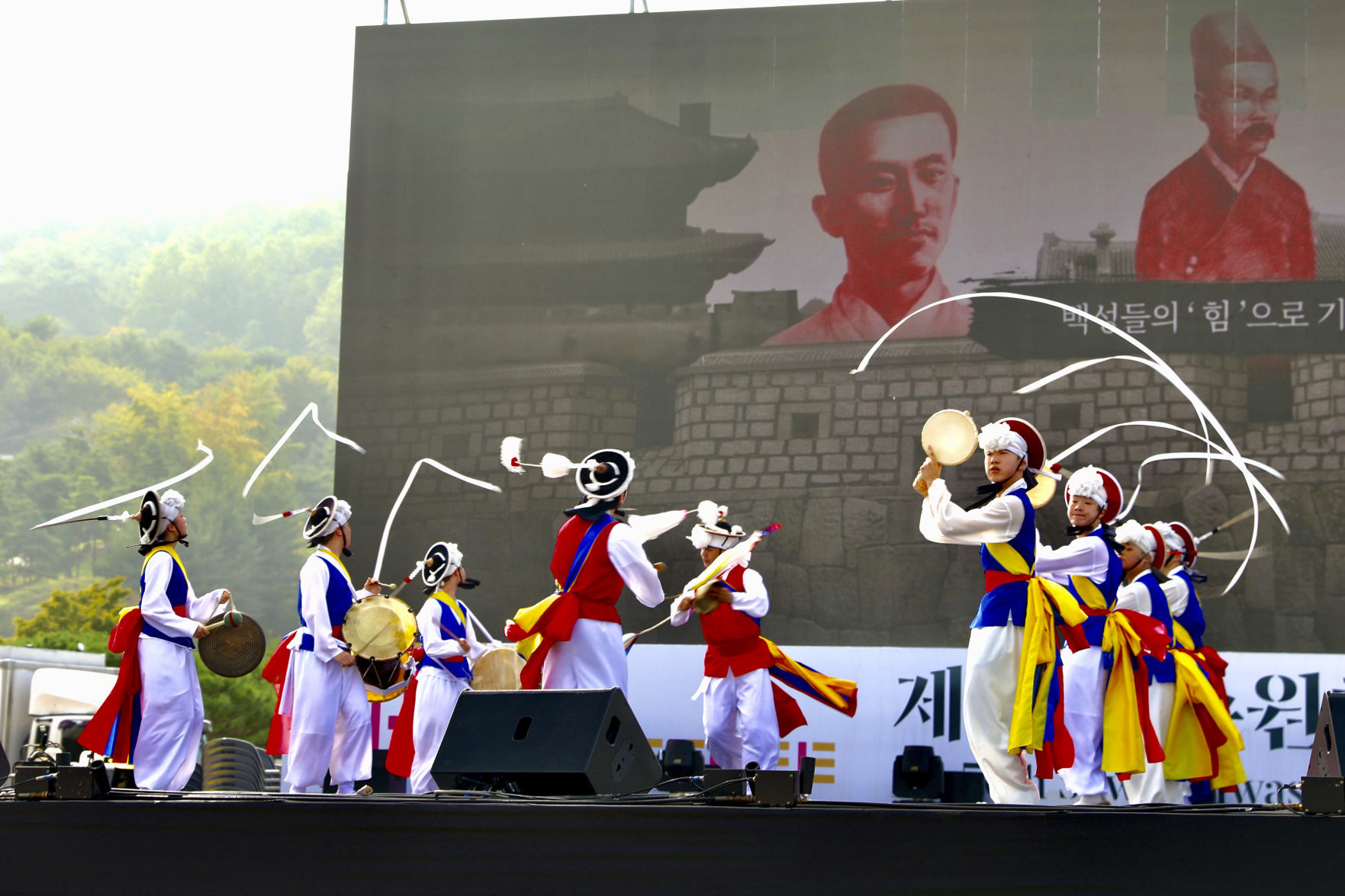 110419SouthKorea37YON.jpg